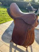 Selle en cuir v&eacute;ritable 