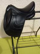 Selle Dressage Devoucoux Makila Harmonie 17'5