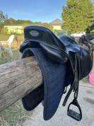 Selle Ikonic &Eacute;lite 18 pouces