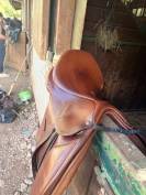Selle b&acirc;tes 17,5