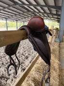 Selle de dressage Antar&egrave;s