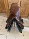 Selle Forestier avec sa housse de protection, &eacute;trivi&egrave;res Forestier et &eacute;triers