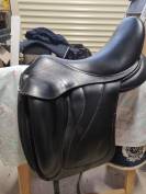 Selle de dressage Antar&egrave;s 17,5" 