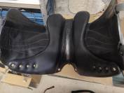 Selle de dressage Antar&egrave;s 17,5" 