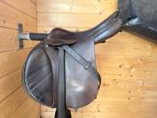 Sella Equipe modello Grand Prix, 17''