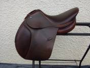 Selle Obstacle Childeric en superbe &eacute;tat 17'