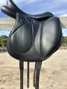 Selle dressage Devoucoux 