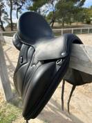 Selle dressage Devoucoux 