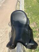 Selle dressage Devoucoux 