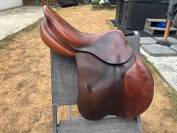 Selle Bruno Delgrange Partition 17.5 pouce