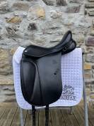 Selle dressage Fairfax Low Wither 