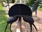 Selle WintecLite mixte 17 pouces avec housse