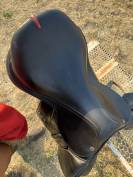Selle &eacute;quipe taille 18 mod&egrave;le EK go carbone
