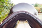 Selle 17,5 pouces mixte marron, qualit&eacute; excellente