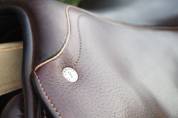 Selle 17,5 pouces mixte marron, qualit&eacute; excellente