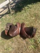 Selle equinoxe taille 17,5
