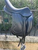 Selle de dressage Antares 17 pouces 