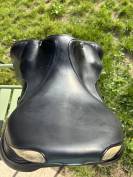 Selle Prestige Paris Classic noire 17&rsquo;