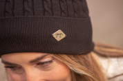 Bonnet Virgie - PENELOPE COLLECTION - Maille fine et pompon