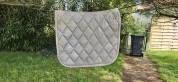Tapis de selle matelass&eacute;