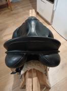  A vendre Selle de Dressage 