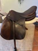 Selle antares confort 17,5 pouces tr&egrave;s bon &eacute;tat 