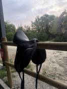 SELLE DE DRESSAGE &Eacute;QUIPE - MOD&Egrave;LE  EMPORIO