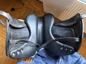Selle de dressage Antares