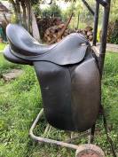 Selle de dressage Eric Thomas mod&egrave;le AIX- 17,5"