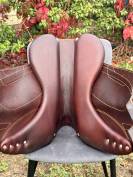 Selle de dressage Antar&egrave;s Tempo &ndash; 17,5&rdquo;