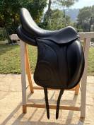Selle dressage Devoucoux 