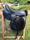 Selle de dressage 