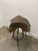 selle new hybrid mixte havane 