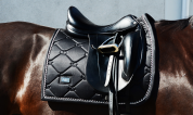 Tapis de selle Black Edition - Equestrian Stockholm