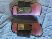 Ensemble de guêtres et protège-boulets mauves BR