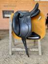 Selle dressage DEVOUCOUX Makila 