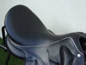 Dressage saddle Devoucoux  18" 2017 Used