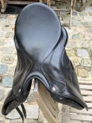 Selle de dressage