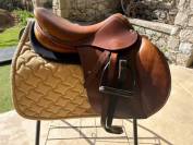 Vends Selle Devoucoux Biarritz 17