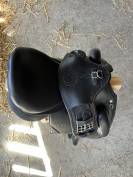 Selle dressage Aachen 17"