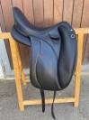 Selle de dressage devoucoux Makila Lab 