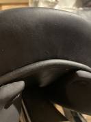 Selle Rebelle noire 17,5