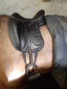 Selle dressage Devoucoux 