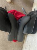 SELLE THORROWGOOD 17,5 NOIR