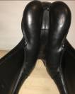 Selle de dressage Passier noire 17.5 pouces