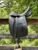 Selle de dressage Zaldi 17 pouces