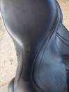 Selle de dressage 