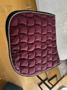 Tapis Harcourt bordeaux