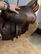 Selle d’obstacles CHILDERIC 17,5