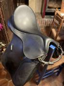 Selle Wintec 16,5 pouces 